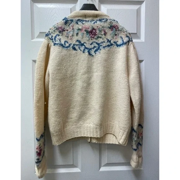Vintage Outback Red Women's Medium Floral Cardigan Sweater 100% Wool Knit - Picture 7 of 16